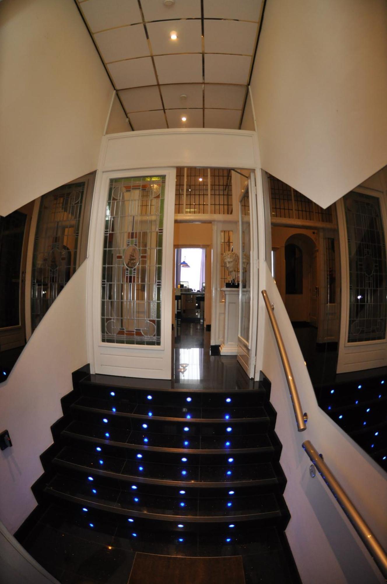 Budget Hotel Le Beau Rivage Middelburg Eksteriør bilde