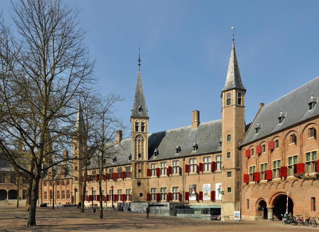 Budget Hotel Le Beau Rivage Middelburg Eksteriør bilde