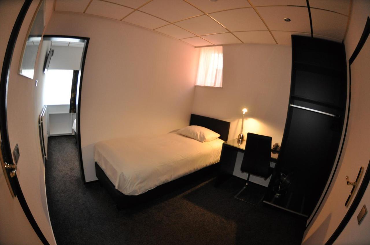 Budget Hotel Le Beau Rivage Middelburg Eksteriør bilde
